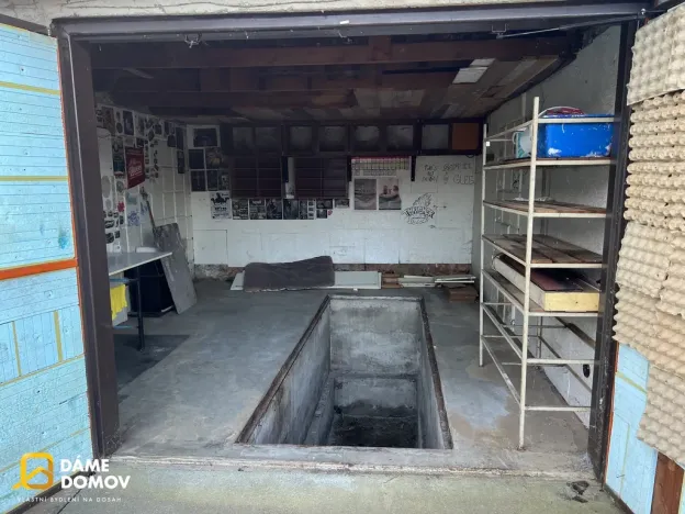 Prodej garáže, Uherský Brod, 23 m2