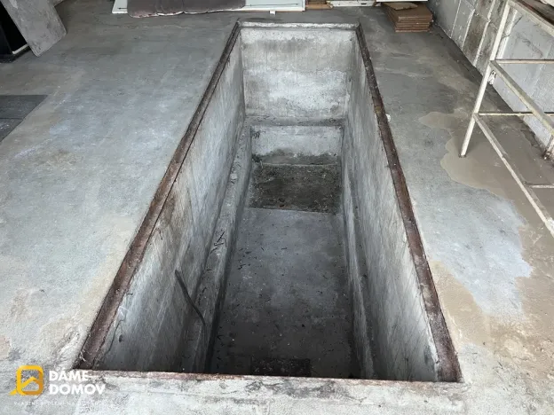 Prodej garáže, Uherský Brod, 23 m2