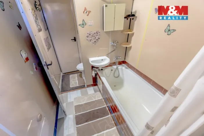 Prodej bytu 4+1, Lomnice nad Popelkou, Dělnická, 81 m2