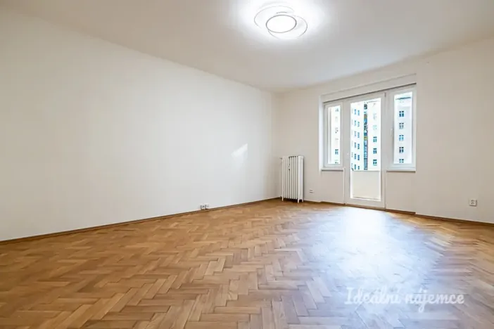 Pronájem bytu 2+1, Praha - Holešovice, Strojnická, 93 m2