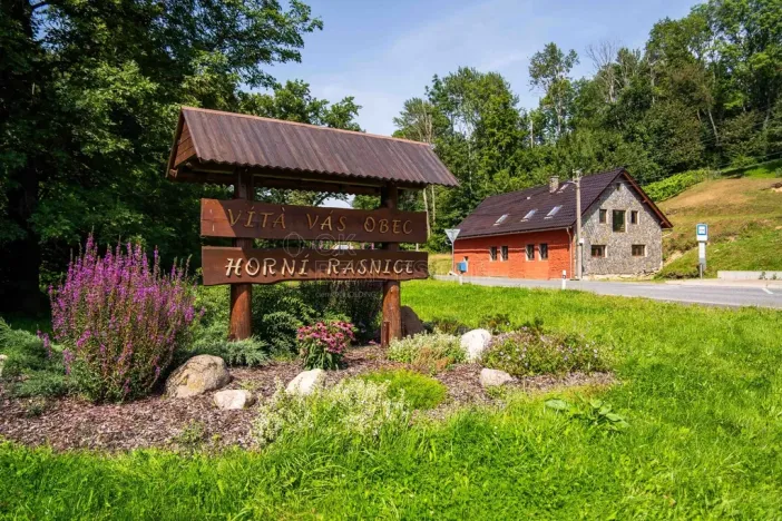 Prodej komerčního pozemku, Horní Řasnice, 54315 m2