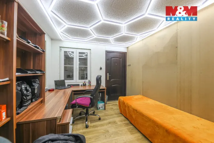 Prodej skladu, Křelovice - Pakoslav, 482 m2