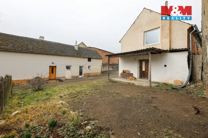 Prodej skladu, Křelovice - Pakoslav, 482 m2