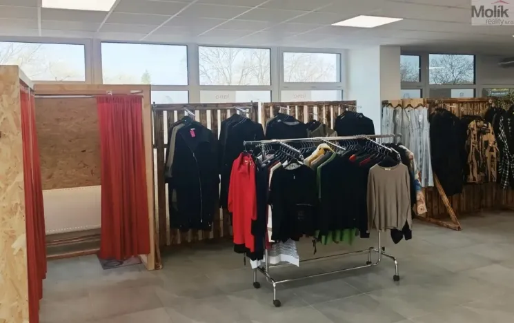 Pronájem obchodního prostoru, Louny, Husova, 172 m2