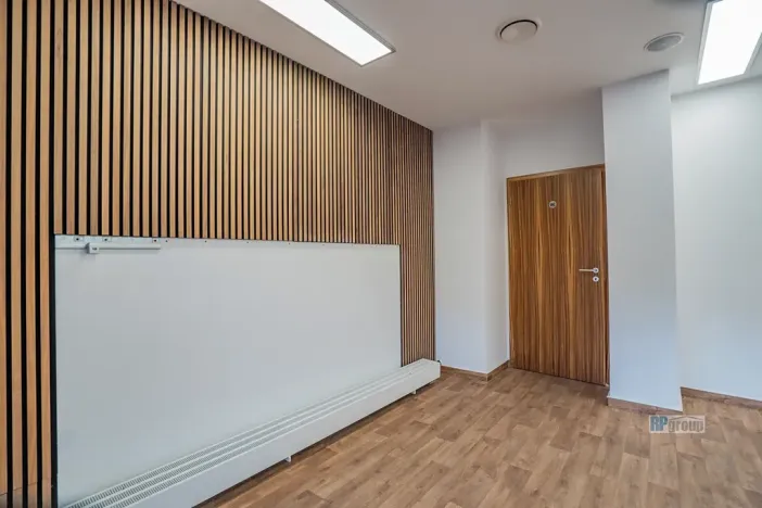 Pronájem obchodního prostoru, Praha - Hlubočepy, Hlubočepská, 104 m2