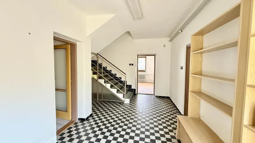 Prodej rodinného domu, Rataje - Sobělice, 160 m2