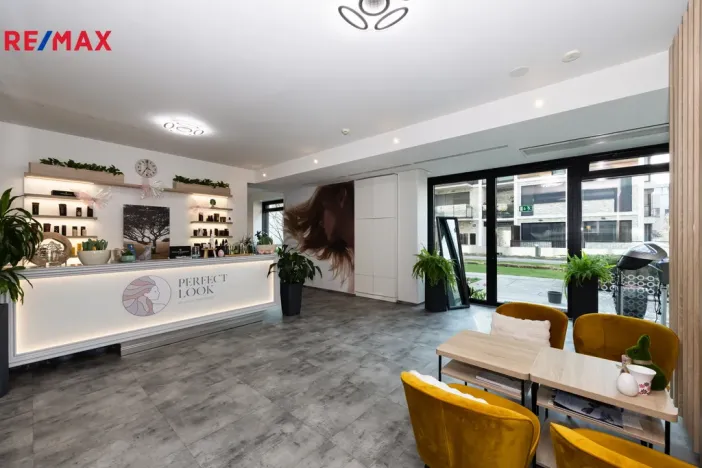 Pronájem obchodního prostoru, Praha - Libeň, Voctářova, 177 m2