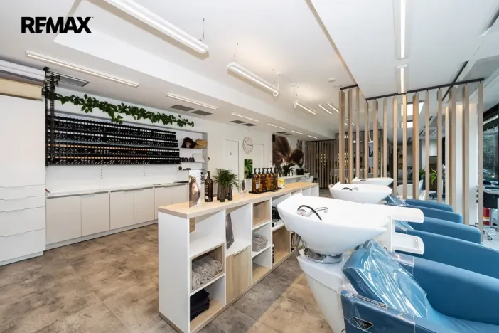 Pronájem obchodního prostoru, Praha - Libeň, Voctářova, 177 m2