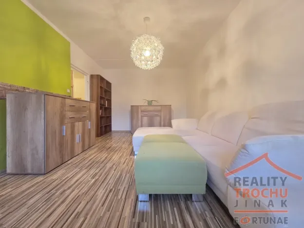 Prodej bytu 2+1, Hradec Králové - Nový Hradec Králové, třída Edvarda Beneše, 81 m2