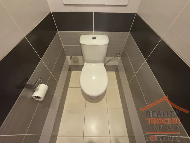 Prodej bytu 2+1, Hradec Králové - Nový Hradec Králové, třída Edvarda Beneše, 81 m2