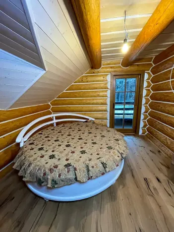 Prodej rodinného domu, Pecka, 210 m2