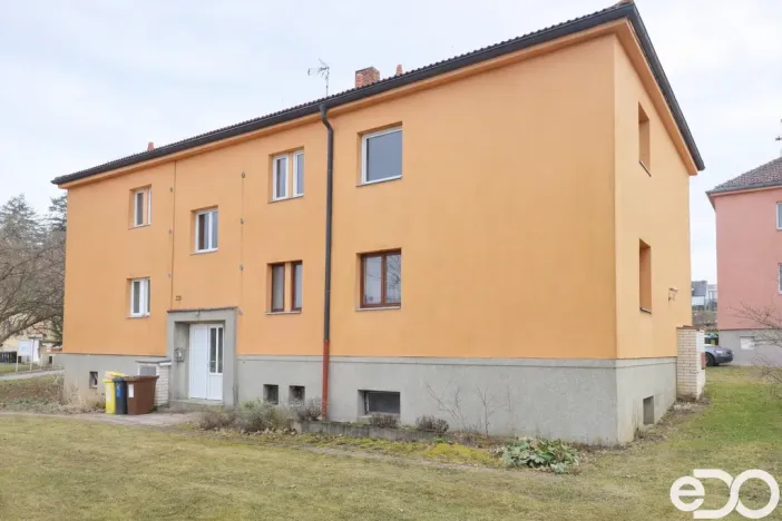 Pronájem bytu 2+1, Chocerady - Komorní Hrádek, 65 m2