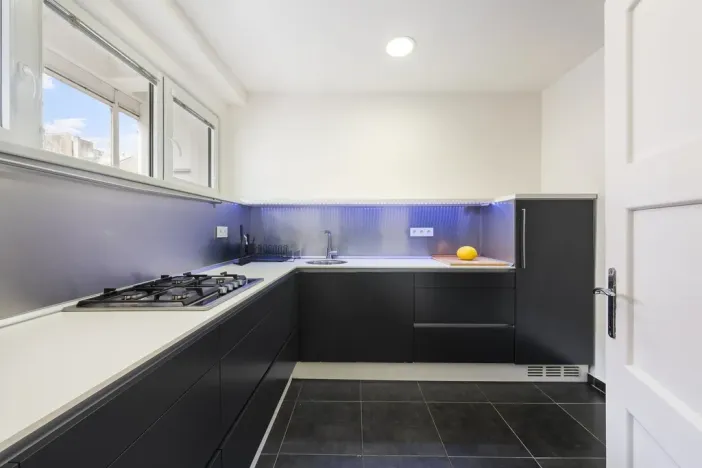 Prodej bytu 1+1, Praha - Holešovice, Osadní, 45 m2