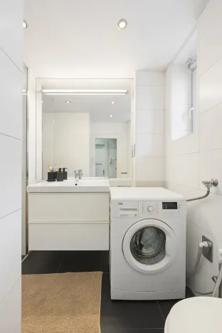 Prodej bytu 1+1, Praha - Holešovice, Osadní, 45 m2