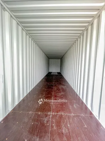 Pronájem skladu, Znojmo, Brněnská, 28 m2