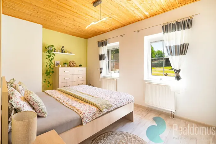 Prodej rodinného domu, Ponědrážka, 165 m2