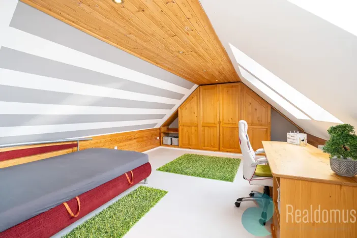 Prodej rodinného domu, Ponědrážka, 165 m2