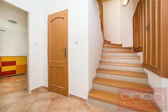 Pronájem rodinného domu, Praha - Stodůlky, Ke Koh-i-nooru, 300 m2