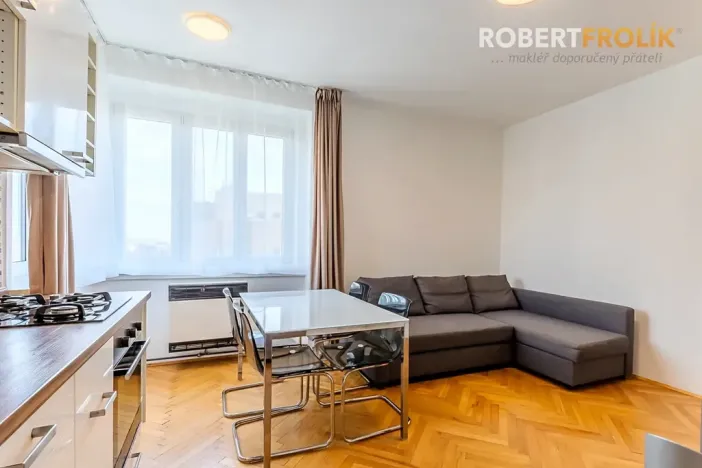 Pronájem bytu 2+kk, Praha - Břevnov, Patočkova, 40 m2