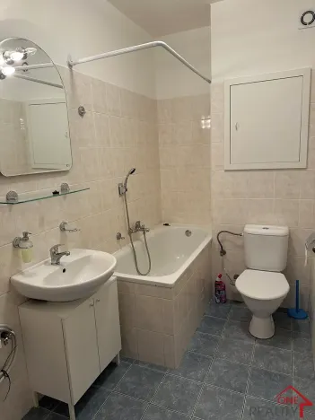 Pronájem bytu 2+kk, Zlín, Podlesí V, 55 m2