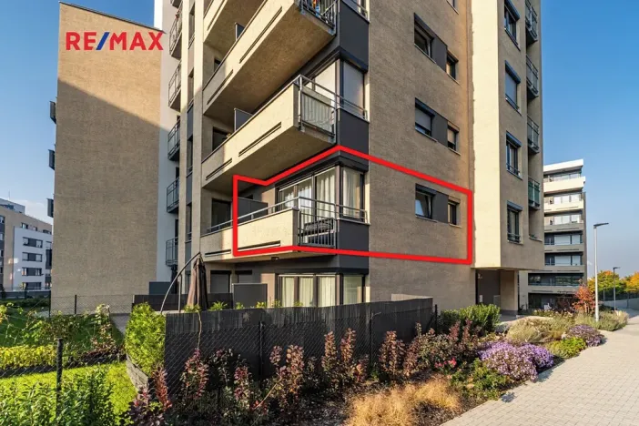 Pronájem bytu 1+kk, Praha - Chodov, Šternovská, 30 m2