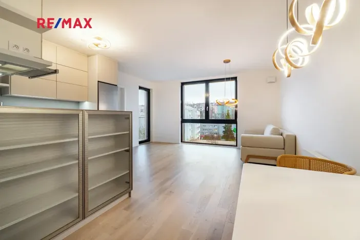 Pronájem bytu 2+kk, Praha - Břevnov, Radimova, 64 m2