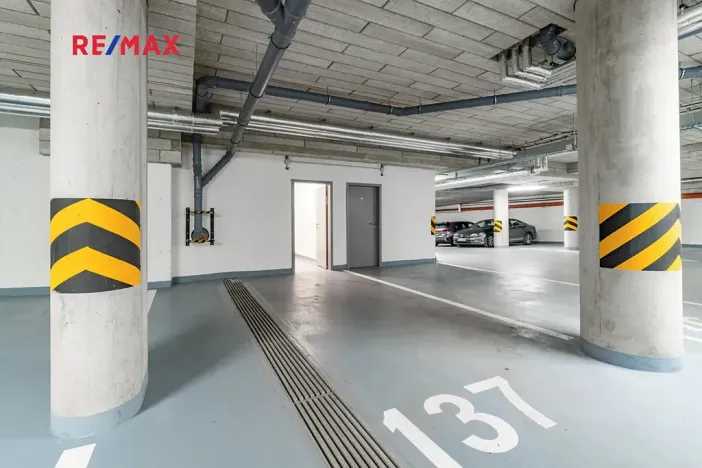 Pronájem bytu 2+kk, Praha - Břevnov, Radimova, 64 m2