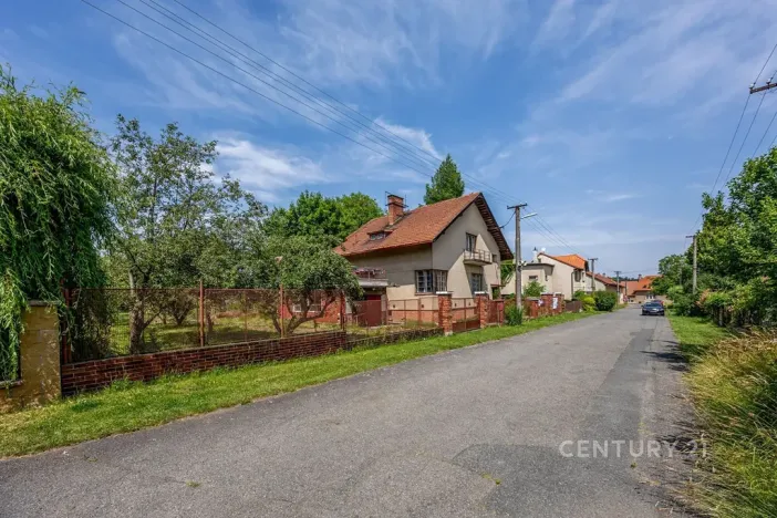 Prodej pozemku pro bydlení, Horní Bezděkov, K Jezírku, 1852 m2