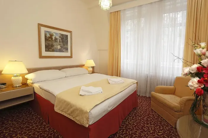 Prodej ubytování, Karlovy Vary, Zahradní, 6150 m2