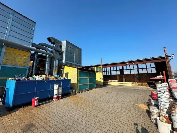 Prodej výrobních prostor, Osek nad Bečvou, 2800 m2