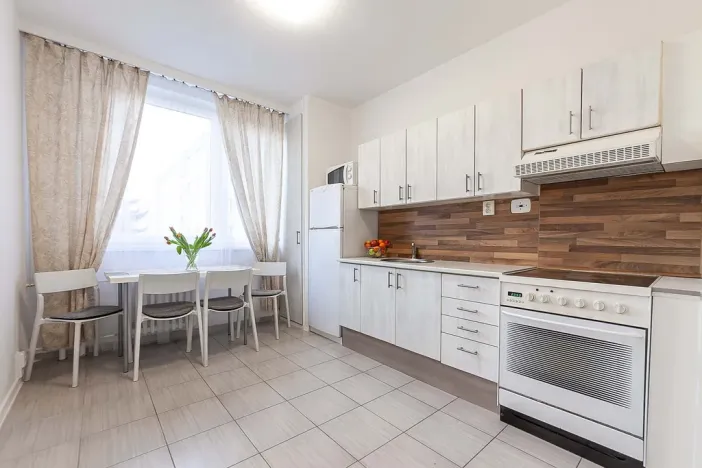 Prodej bytu 3+1, Praha - Hlubočepy, Lamačova, 62 m2