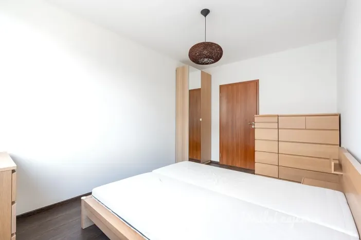 Pronájem bytu 3+1, Praha - Hlubočepy, Gabinova, 71 m2