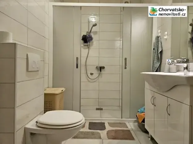 Prodej bytu 2+1, Dramalj, Chorvatsko, 40 m2