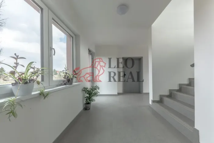 Prodej bytu 2+kk, Turnov, Slunečná, 64 m2