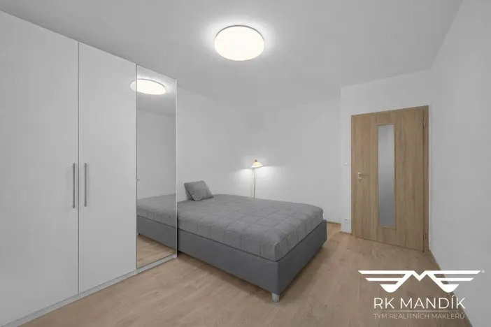 Prodej bytu 3+kk, Veliká Ves, Slunečná, 71 m2