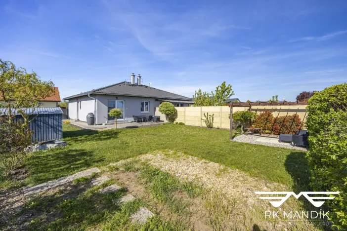 Prodej bytu 3+kk, Veliká Ves, Slunečná, 71 m2
