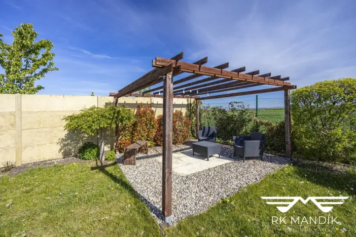 Prodej bytu 3+kk, Veliká Ves, Slunečná, 71 m2