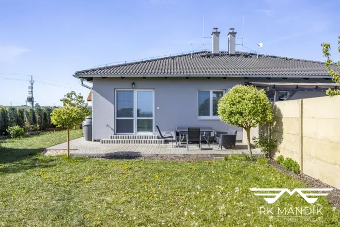 Prodej bytu 3+kk, Veliká Ves, Slunečná, 71 m2