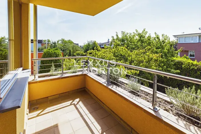 Pronájem rodinného domu, Praha - Jinonice, U dětského hřiště, 350 m2