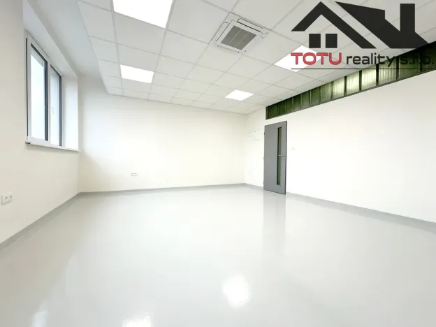 Pronájem kanceláře, Jaroměř, Jezbinská, 49 m2