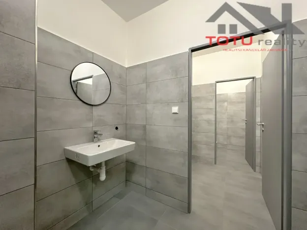 Pronájem kanceláře, Jaroměř, Jezbinská, 49 m2