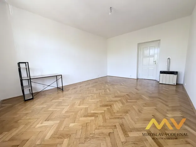 Pronájem bytu 2+kk, Hradec Králové, Nerudova, 55 m2