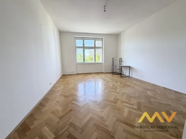 Pronájem bytu 2+kk, Hradec Králové, Nerudova, 55 m2