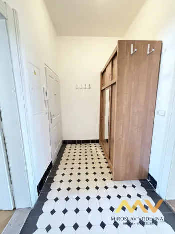 Pronájem bytu 2+kk, Hradec Králové, Nerudova, 55 m2