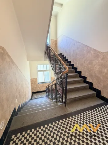 Pronájem bytu 2+kk, Hradec Králové, Nerudova, 55 m2