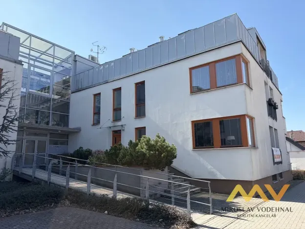 Pronájem bytu 4+kk, Hradec Králové - Nový Hradec Králové, Národních mučedníků, 95 m2