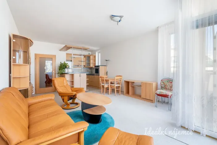 Pronájem bytu 3+kk, Praha - Újezd, Pastevců, 68 m2