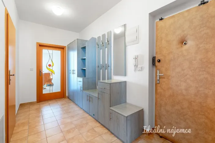 Pronájem bytu 3+kk, Praha - Újezd, Pastevců, 68 m2