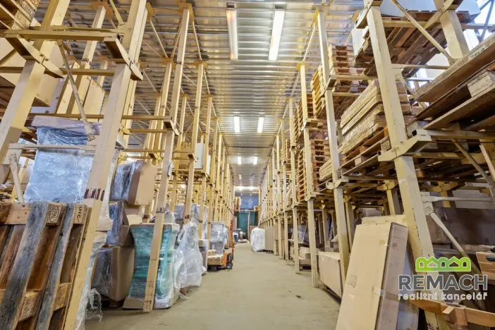 Pronájem skladu, Uherské Hradiště, Tř. Maršála Malinovského, 409 m2