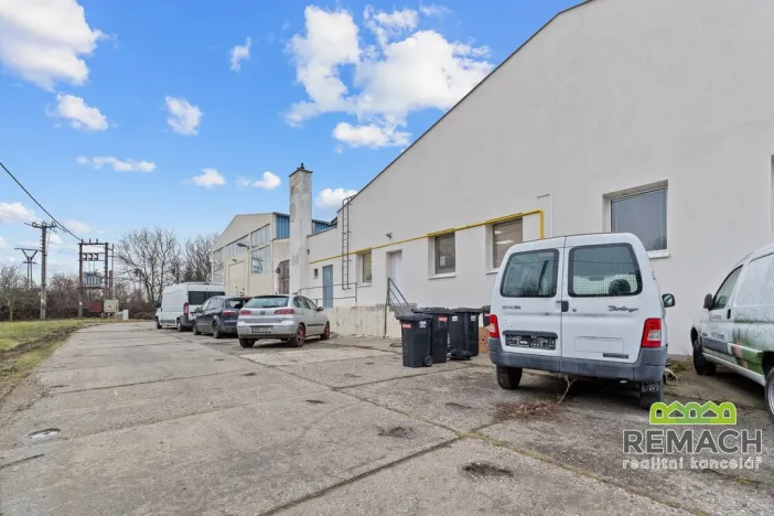 Pronájem skladu, Uherské Hradiště, Tř. Maršála Malinovského, 409 m2